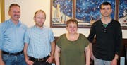 Präsdient Martin Widmer sowie die Neumitglieder Ernst Raschle, Hedy Schneider und Toni Brändle (von links). (Bild: PD)