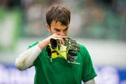 Abgelöst: Daniel Lopar ist nicht mehr die Nummer 1 beim FC St.Gallen. (Bild: Benjamin Manser)