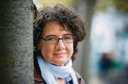 Sabine Cappel engagiert sich im Vorstand des Netzwerks Wybernet, das sich für lesbische Frauen im Berufsleben einsetzt. (Bild: Michel Canonica)