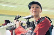 Barbara Schläpfer, die Gaiser Gewehrschützin, trainiert im Schiesssportzentrum Teufen. (Bild: Urs Huwyler)
