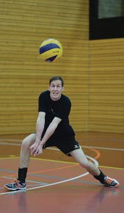 Als Libero organisiert Marcel Rusch die Defensive. Am Netz ist er selten anzutreffen. (Bild: Ralph Ribi (Andwil, 25. Oktober 2016))
