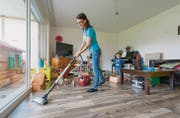 Für die neugegründete Firma Ipaster sind schon vor dem offiziellen Betriebsstart Reinigungskräfte gebucht worden. (Bilder: Hanspeter Schiess)