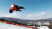 Eindrücklich sah es aus, ganz nach vorne gereicht hat es nicht. Jan Scherrer verpasst ein Olympisches Diplom. (Bild: Gregory Bull/Keystone)