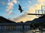 Sprung in die Gewässer der Nacht (Bild: PD)
