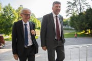 Noch-Stadtrat Nino Cozzio (links) mit seinem möglichen Nachfolger Boris Tschirky. (Bild: Urs Bucher)