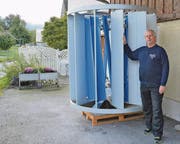André Champiomont kann nun die Windturbine aufstellen, deren Bau Nachbarn und der Gemeinderat verhindern wollten. Bild: Kurt Latzer