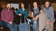 Der Vorstand der Mütter- und Väterberatung Toggenburg wurde im Amt bestätigt (von links): Ombudsmann Ruedi Sterzing, Kassierin Sonja Lieberherr, Aktuarin Edith Gmür und Präsidentin Silvia Güntert. (Bild: Thomas Geissler)