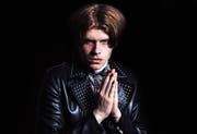 Alexander Frei sagt, der Name Crimer passe zu ihm und seiner Erscheinung – weil er vom Publikum sehr viel fordert und die Songs auch düster, melancholisch sein können. (Bild: pd)