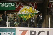 Die treuen Hockey-Thurgau-Anhänger waren auch auswärts gegen Ajoie dabei. (Bild: Sports-Media.ch)