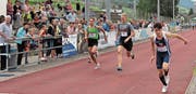 Sandro Graf (rechts) vom KTV Altstätten siegte in seiner Kategorie und qualifizierte sich für den Schweizer Final in Chiasso. (Bild: Damian Zellweger)