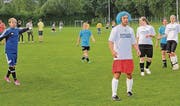 Ganz ohne Männer geht es auch am «Froua Cup» nicht. (Bild: Michael Möhl)