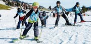 Auf den Pisten des Wildhauser Skigebiets war am Mittwoch reger Betrieb. Rund 100 Kinder aus Winterthur waren im Rahmen von «snow for free» unterwegs. (Bild: PD)