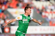 Marco Aratore markierte den ersten Treffer für die St.Galler. (Bild: JEAN-CHRISTOPHE BOTT (KEYSTONE))