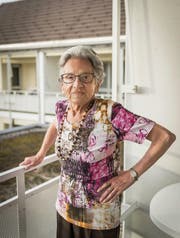 Noch immer hat Helena Mauchle Interesse am politischen Geschehen. (Bild: Hanspeter Schiess)