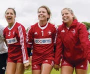 Tanja Bognar (links) feiert mit ihrem Team WM-Bronze. (Bild: pd)