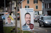 Kurz vor dem Wahlsonntag markieren die Kandidaten für das Stadtpräsidium nicht nur entlang der St. Gallerstrasse Präsenz. (Bild: Ralph Ribi)