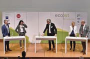 Experten unter sich: (Von links) Erich Eigenmann, Caroline Magerl-Studer, Moderator Urs Wehrle, Christine Bolt, Urs Frey. (Bild: pd)