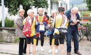 Einige liessen sich durch die nasse und kühle Witterung die Lust an der Ausfahrt zum Velogottesdienst nicht nehmen. (Bild: Stefan Füeg)