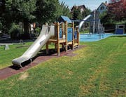 Das Spielgerät für Kleinkinder ist in Zusammenarbeit mit interessierten Müttern ausgesucht worden. (Bild: PD)