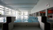 Das Schwimmbad Rosenau macht es deutlich: In Gossau herrscht Investitionsbedarf. (Bild: Sam Thomas)