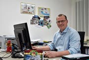 Mosnangs Gemeindepräsident Renato Truniger hat in seinem ersten Amtsjahr viel Zeit im Büro verbracht. (Bild: Timon Kobelt)