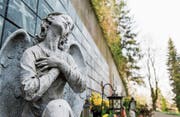 «In schweren Momenten werden Tränen zu unserer Sprache». So stand es im ersten Flyer des T-Treffs in Wittenbach. (Bild: Donato Caspari)