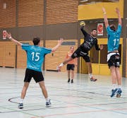 Marko Jovicic, Herren I, testet die Abwehr. (Bild: pd)