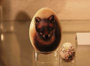 Fuchs schaut aus dem Ei: Von präziser Hand gemacht. (Bild: Manuel Rudolf)