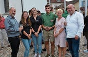 Freuen sich auf die Zusammenarbeit: (von links) Jugendseelsorger Rolf Dittli, die Scharleiter von Blauring und Jungwacht, Präses Pia Thoma und Pfarrer Josef Manser. (Bild: PD)
