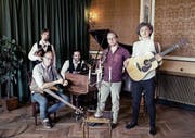 Das dänische Quintett Mads Hansens Kapel bringt mit traditionellem Folk jeden Saal zum Tanzen (Bild: PD)