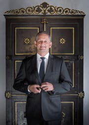 «Diesen kulturellen Kitt spüren unsere Kunden»: Werner Krüsi bei Reichmuth in St. Gallen. (Bild: Michel Canonica)