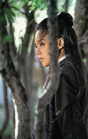 Ausgebildet als perfekte Auftragskillerin: Nie Yinniang in «Assassin». (Bild: Outnow)