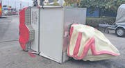 Vandalen am Werk: Diese Softice-Maschine der Confiserie Walliser wurde am Wochenende umgekippt. (Bild: Schweizerischer Marktverband)