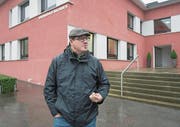 WALDKIRCH 26.10.2016 Gemeindehaus Waldkirch. Wahlen Waldkirch Gemeindepräsidium. Dorfrundgang mit Kandidat Sandro D'Antuono. © Samuel Schalch / TAGBLATT (Bild: Samuel Schalch (Samuel Schalch))
