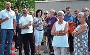 Sie sind «Made in Balgach»: Die Vertreter von 40 Betrieben, die von Gemeindepräsidentin Silvia Troxler und OK-Präsident Daniel Dietrich begrüsst wurden. (Bilder: Remo Zollinger)