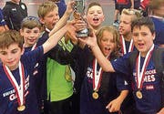 Das Team feierte den Schweizer Meistertitel gebührend. (Bild: pd)