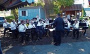 Die beiden Vereine präsentieren ihre Stücke dem Publikum bei einem Frühschoppenkonzert (Bild: . Bild: PD)