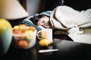 Viel Schlaf und viel Flüssigkeit sind immer noch die besten Heilmittel gegen die Grippe. (Bild: Getty)