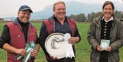 Andreas Heule (Mitte) aus Widnau krönte seine Saison mit dem Vereinsmeistertitel und siegte vor dem Hinterforster Reto Ulmann und Neumitglied Dagmar Bleuler. (Bild: pd)