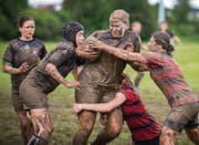 Der Bishops Cup bot heuer aufgrund der Witterungsbedingungen aussergewöhnliche Bilder. Nach Abschluss der Gruppenphase waren zwei der drei Spielfelder nicht mehr bespielbar. (Bilder: Urs Bucher)