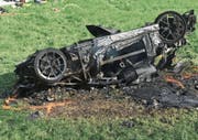 Der Sportwagen brannte nach Richard Hammonds Unfall komplett aus. (Bild: AP)