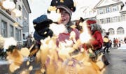 Die Fasnacht im Toggenburg hat viele Fans, Jung und Alt freuen sich auf das närrische Treiben, das bald beginnt. (Bild: Urs M. Hemm)