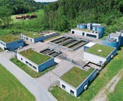 Die Abwasserreinigungsanlage Oberglatt muss dringend auf den neuesten Stand gebracht werden. (Bild: Beat Schiltknecht)