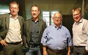 Sie sprachen an der Generalversammlung der SVP Costa Rica im Restaurant Sonne in Kriessern (von links): Nationalrat Roland Rino Büchel, Markus Wüst, Kantonsrat und Präsident der SVP Rheintal, Josef Wespe (Präsident der SVP Costa Rica) und Nationalrat Toni Brunner. (Bild: pd)