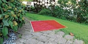 Angesichts der aktuellen Preise für einen Quadratmeter Boden hat eine junge Familie, die gern ein Haus hätte, allen Grund, rot zu sehen. (Bild: Gert Bruderer/Bruno Spiess)