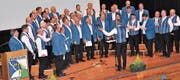 Als stattlicher Chor präsentierte sich die Singgemeinschaft Rebstein-Marbach. (Bild: René Jann)