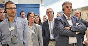 Beim Firmenrundgang in der Produktion waren Kopfhörer Pflicht.