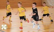 Bei der jüngsten Juniorenkategorie, den G-Junioren, hätten manchmal alle am liebsten einen eigenen Ball – der Spass steht hier noch im Vordergrund. (Bilder: Beat Lanzendorfer)