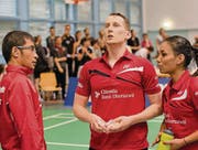 Enttäuschte Gesichter beim Uzwil-Trainer und seinen Spielerinnen und Spielern nach dem Playoff-out. (Bild: Matthias Zindel)