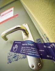 Nach der Tat am 2. Januar 2016 versiegelte die Untersuchungsbehörde die Wohnung in Wagenhausen. (Bild: Reto Martin (22. Januar 2016))